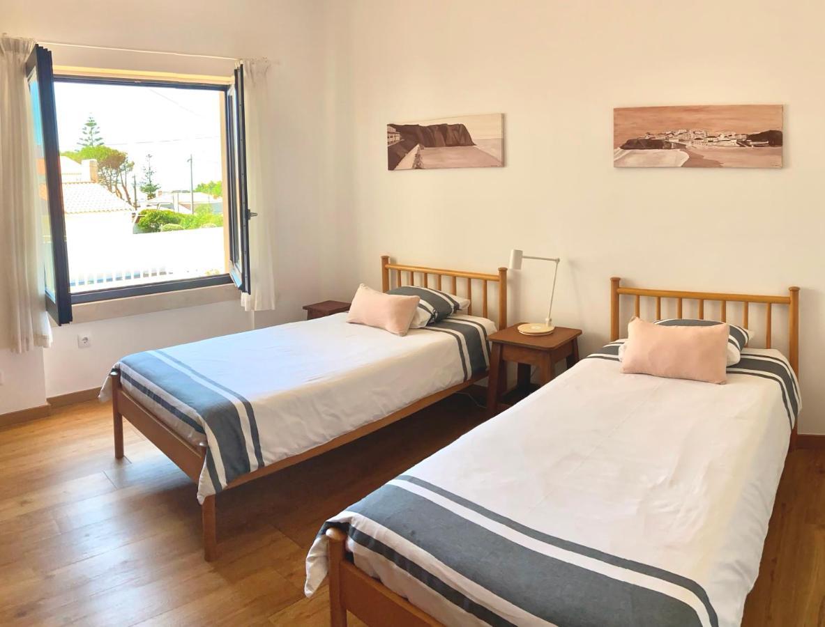 Colares Beach House, Pool Child Friendly מראה חיצוני תמונה